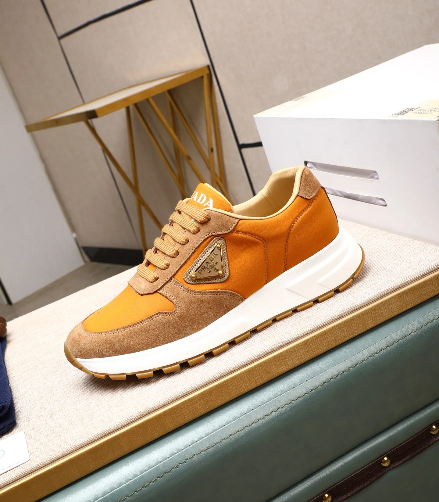 Men's shoes💰460🌹🌹[PRADA—Prada] latest model🙈original replica! 👟👟👟Available here. The workmanship is top-notch. The upper is made from Italy. 🇮🇹Imported first-layer cowhide. ❗️Breathable genuine leather lining @Suitable for travel. The original version has an enlarged engraved sole, making it suitable for all kinds of travels, showing low-key luxury. Let quality speak for itself. Color: Size: 38-44